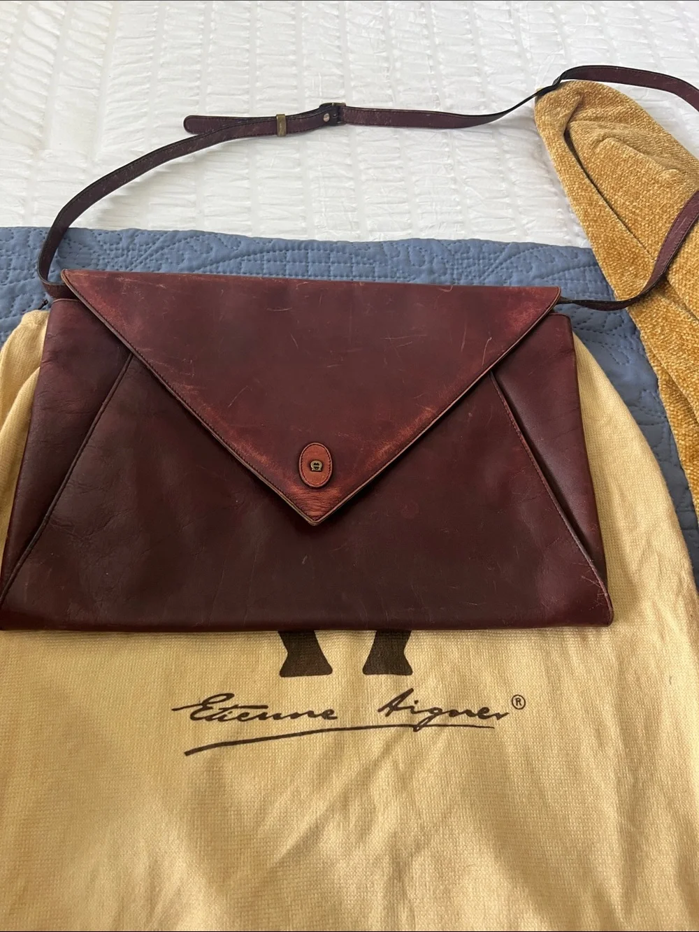 Etienne Aigner Men's Burgundy Leather Envelope Messenger Bag